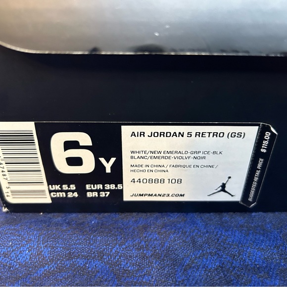 Authentic “Grapes” Nike Air Jordan 5 Retro (GS) 💜 size 6Y - Picture 2 of 5